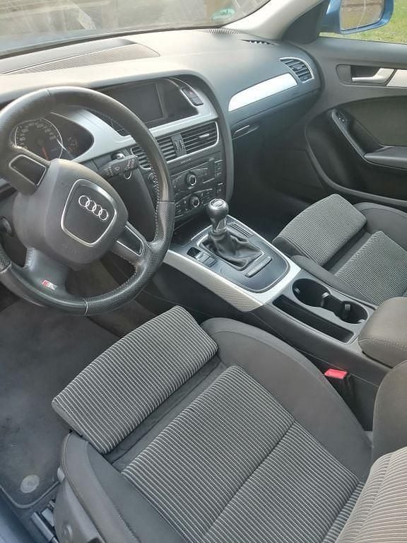 Gebraucht Audi A4 S-Line 160 PS (117 kW) 2009 Blau Kombi