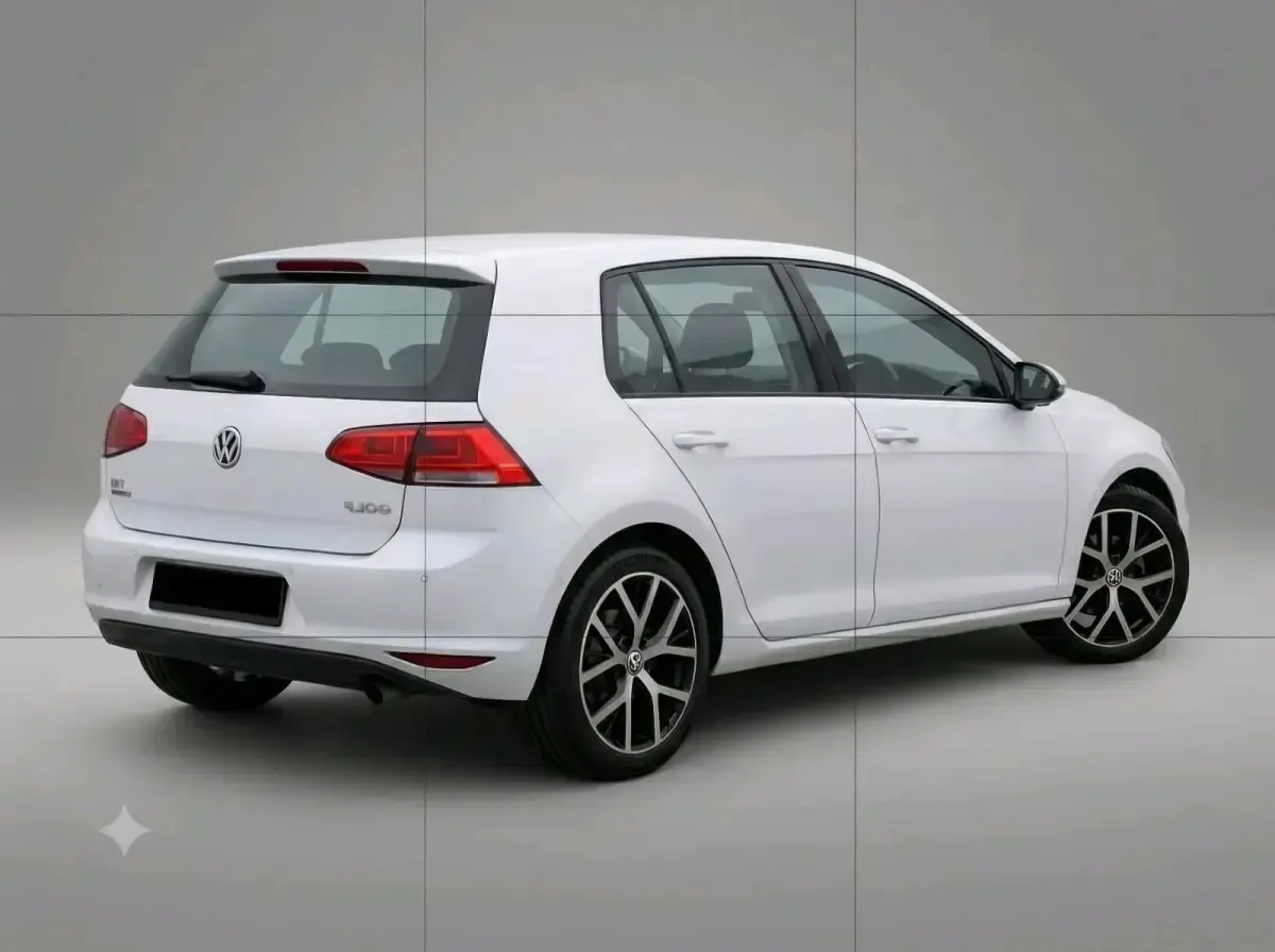 Gebraucht VW Golf VII 86 PS (63 kW) 2016 Weiß Limousine