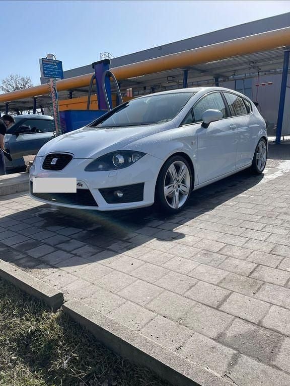 Gebraucht Seat Leon FR 140 PS (102 kW) 2012 Weiß Limousine