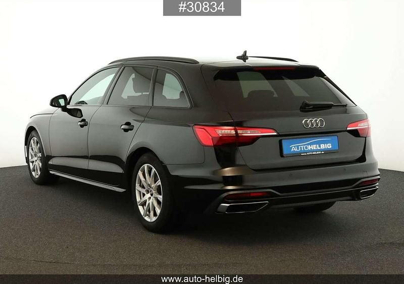 Gebraucht Audi A4 Advanced 163 PS (119 kW) 2022 Schwarz Kombi