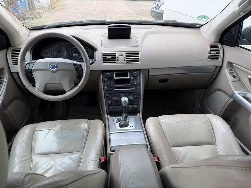 Gebraucht Volvo XC90 Momentum 185 PS (136 kW) 2006 Schwarz SUV