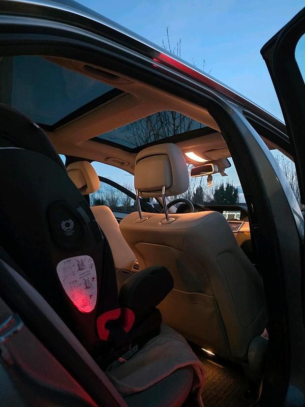 Gebraucht Mercedes E350 231 PS (169 kW) 2009 Grau Limousine