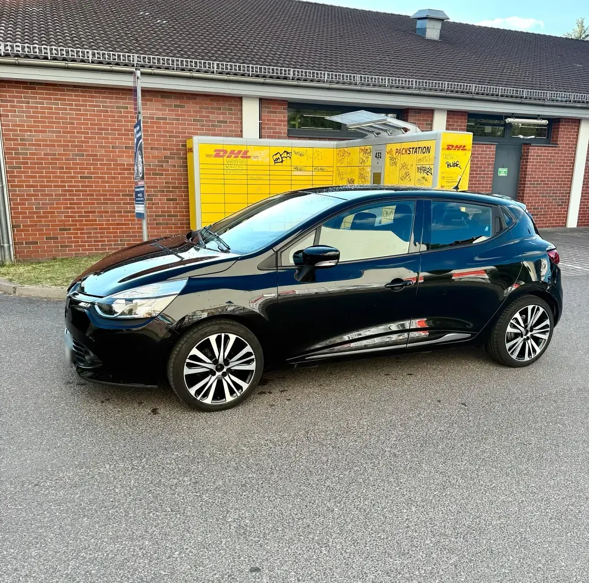 Gebraucht Renault Clio LIMITED 90 PS (66 kW) 2016 Schwarz Kleinwagen