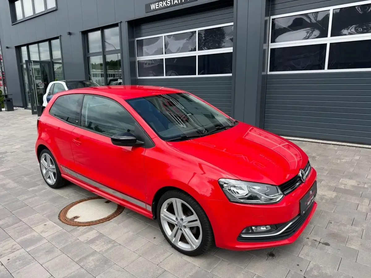 Gebraucht VW Polo Beats 75 PS (55 kW) 2017 Rot Kleinwagen