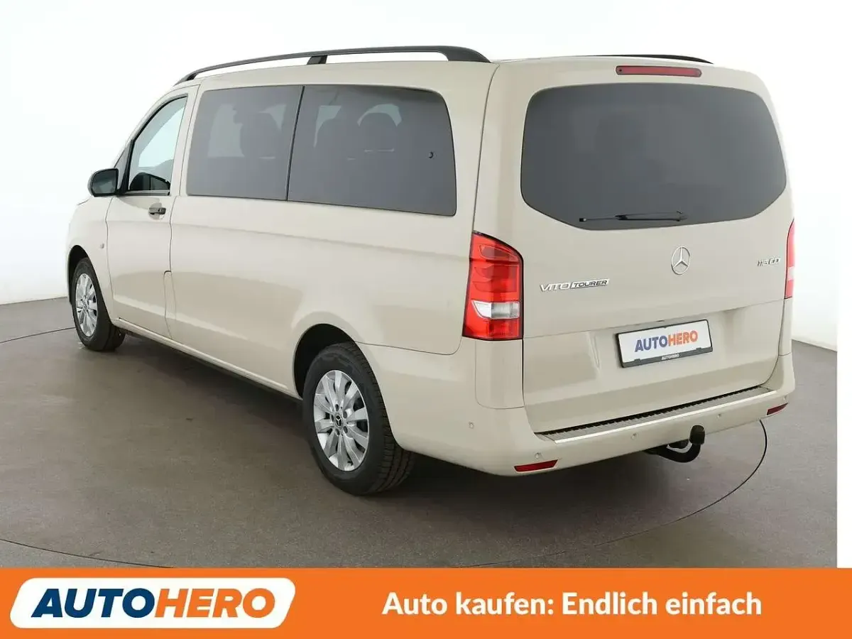 Gebraucht Mercedes Vito Edition 163 PS (119 kW) 2019 Kieselgrau Van
