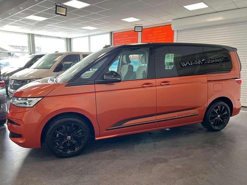 Gebraucht VW Multivan Edition 204 PS (150 kW) 2023 Energetic orange metallic Van