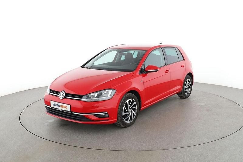 Rot Gebraucht 2018 VW Golf VII Join Limousine | 13.190 € (Fairer Preis) - Bild 1/3