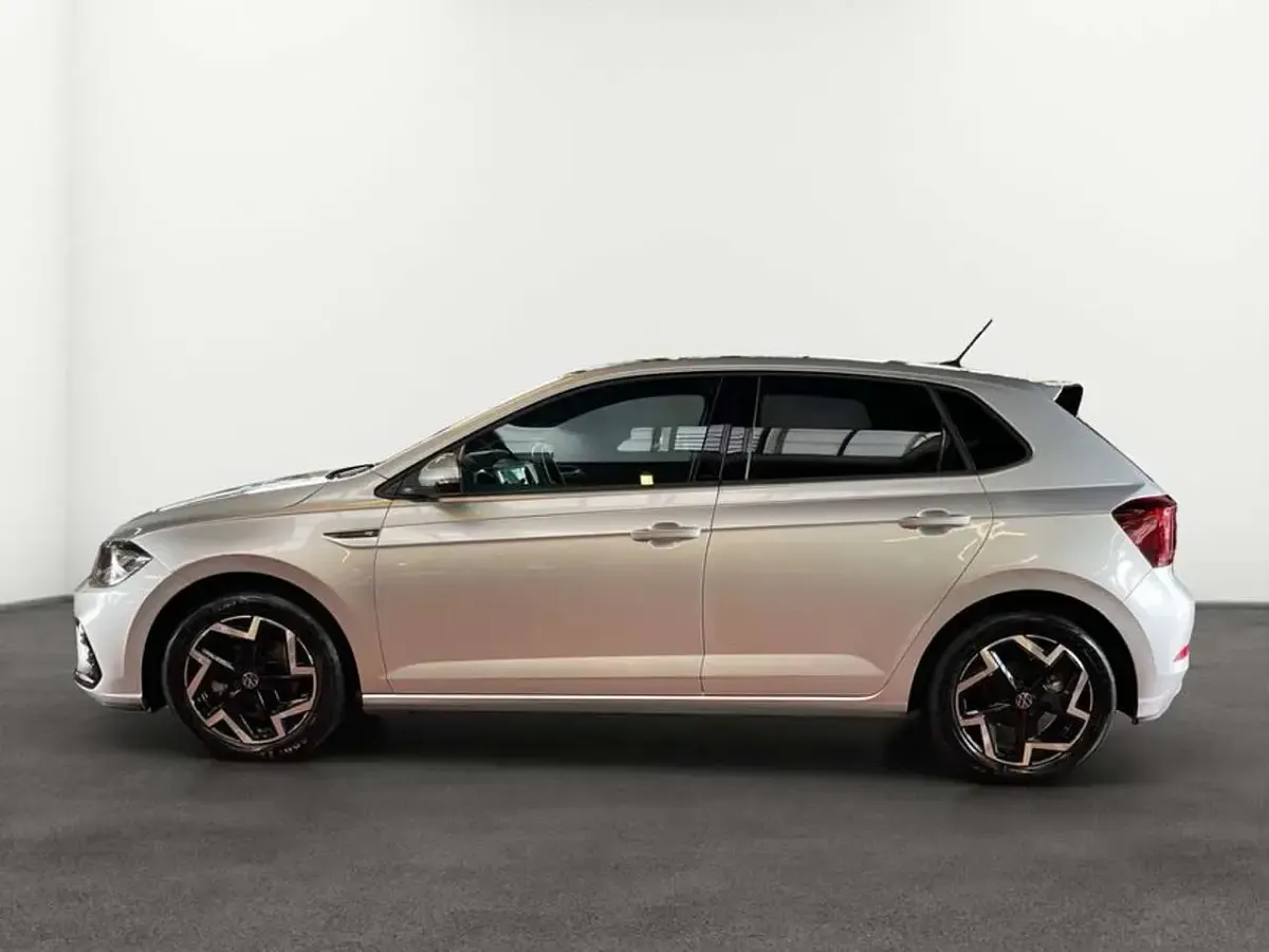 Gebraucht VW Polo R-line 116 PS (85 kW) 2025 Reflex silver metallic Kleinwagen