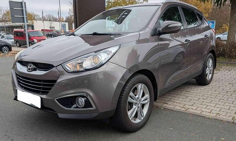 Braun Gebraucht 2012 Hyundai ix35 Style SUV | 6.490 € (Guter Preis) - Bild 1/4