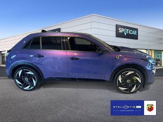 Gebraucht Abarth 600e Scorpionissima 206 kW (281 PS) 2025 Violett SUV