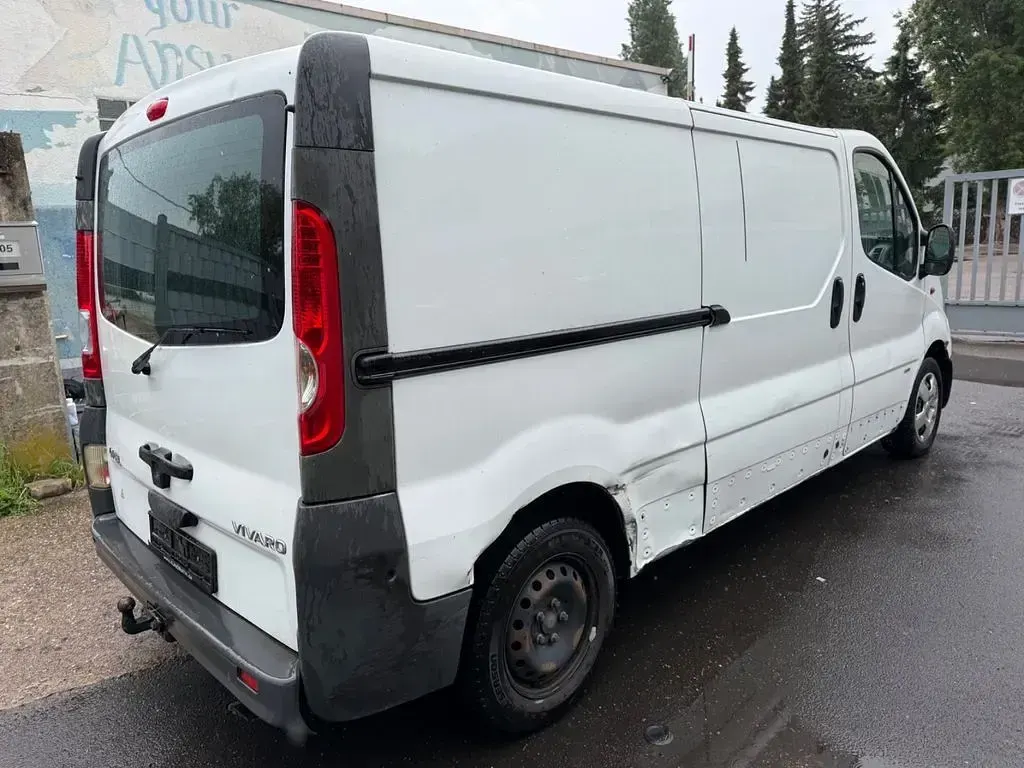 Gebraucht Opel Vivaro 90 PS (66 kW) 2013 Weiß Van / Kleinbus
