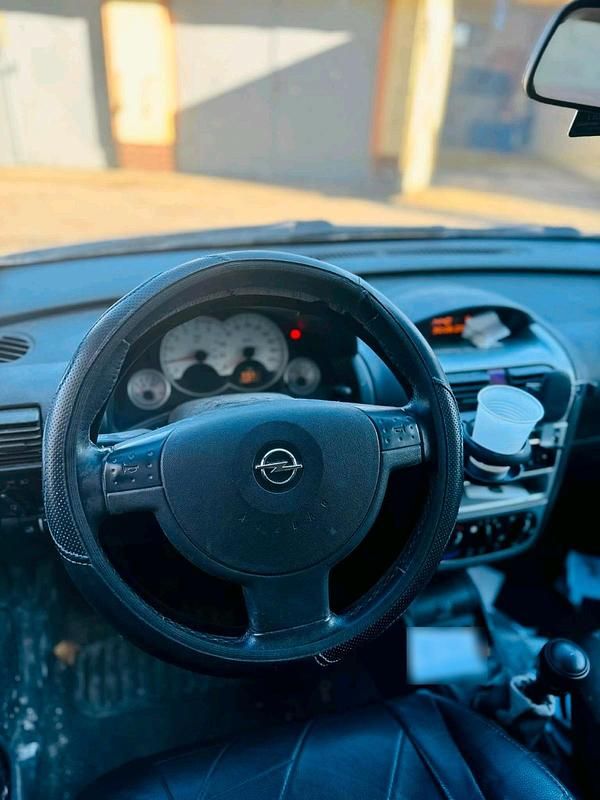 Gebraucht Opel Corsa 75 PS (55 kW) 2002 Kleinwagen