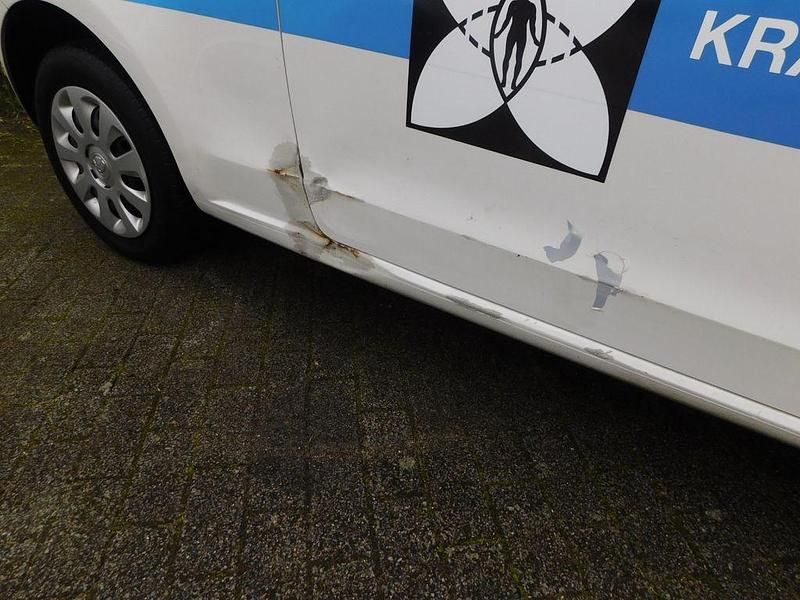 Gebraucht Skoda Citigo Active 60 PS (44 kW) 2015 Weiß Kleinwagen