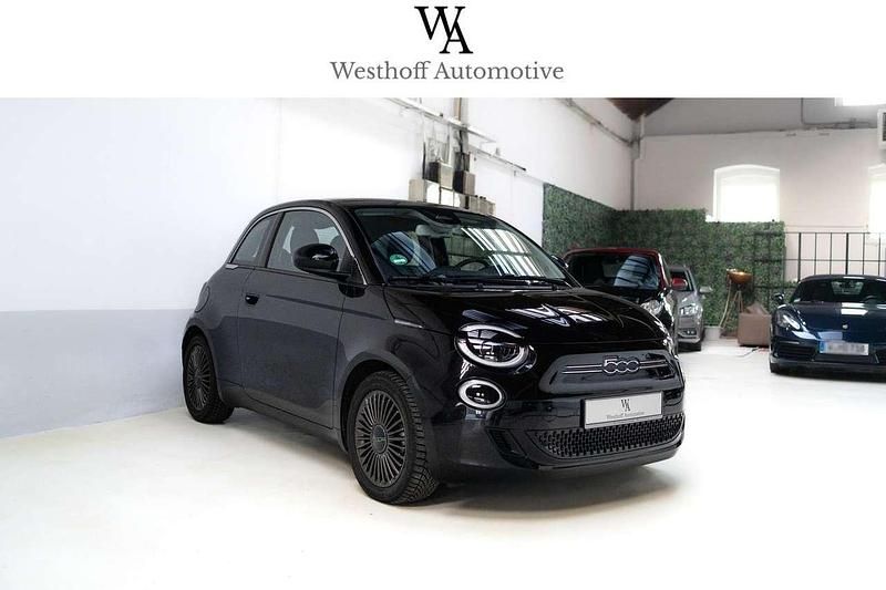 Gebraucht Fiat 500e Icon 86 kW (118 PS) 2021 Schwarz Limousine