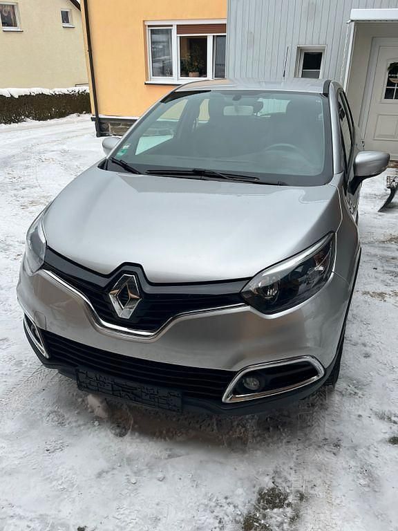 Grau Gebraucht 2014 Renault Captur SUV | 7.500 € (Guter Preis) - Bild 1/4