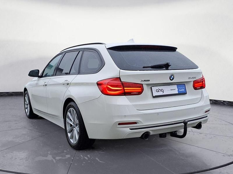 Gebraucht BMW 340 Sport Line 326 PS (239 kW) 2019 Alpinweiß uni Kombi