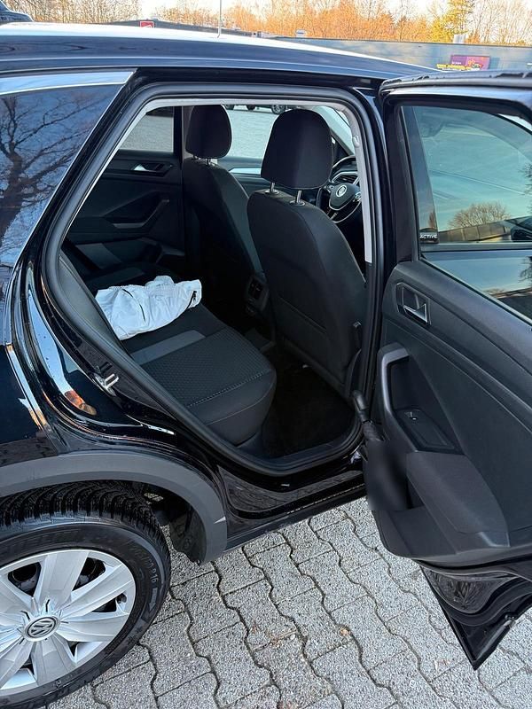 Gebraucht VW T-Roc 110 PS (80 kW) 2020 Schwarz SUV