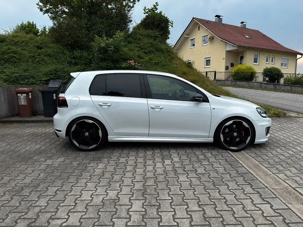 Gebraucht VW Golf VII Edition 235 PS (172 kW) 2012 Weiß Limousine