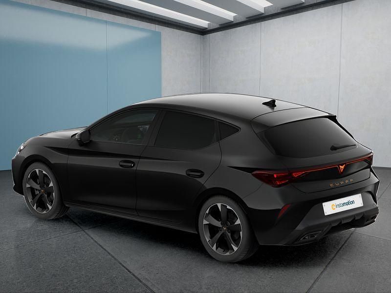 Neu Cupra Leon 150 PS (110 kW) 2025 Schwarz Kleinwagen