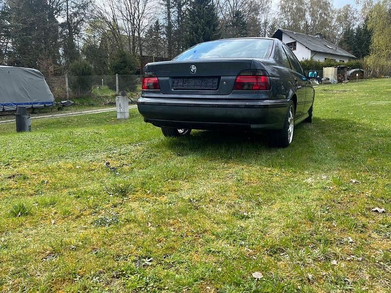 Second-hand BMW 520 150 CP (110 kW) 2000 Berlinǎ