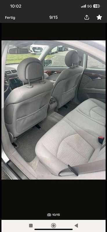 Gebraucht Mercedes E220 Elegance 150 PS (110 kW) 2004 Silber Limousine