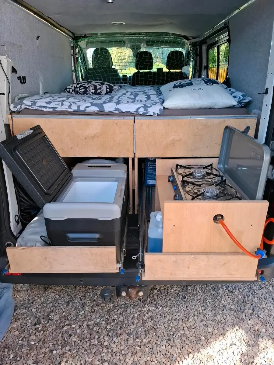 Gebraucht Opel Vivaro 125 PS (91 kW) 2017 Weiß Van / Kleinbus