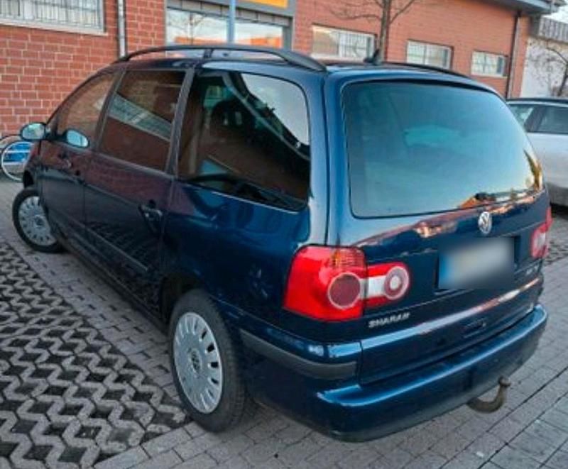 Gebraucht VW Sharan 140 PS (102 kW) 2006 Blau Van / Kleinbus