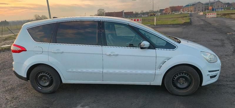 Gebraucht Ford S-MAX Titanium 200 PS (147 kW) 2014 Weiß Van / Kleinbus