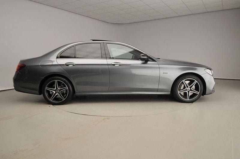 Gebraucht Mercedes E300 Premium Plus 211 PS (155 kW) 2019 Grau Limousine