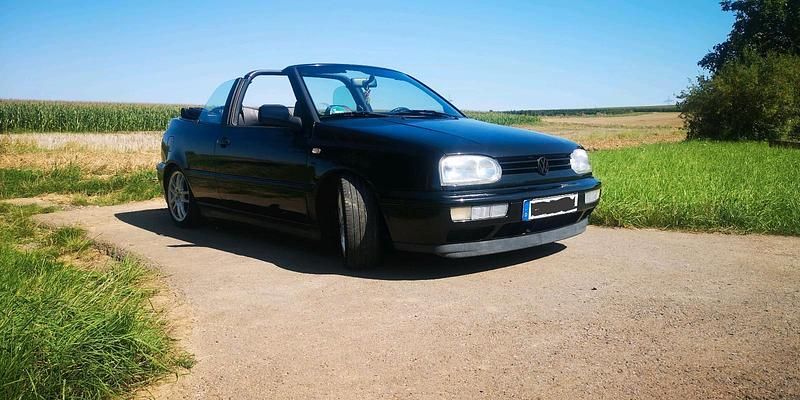 Schwarz Gebraucht 1997 VW Golf Cabriolet Cabrio | 3.150 € (Fairer Preis) - Bild 1/4