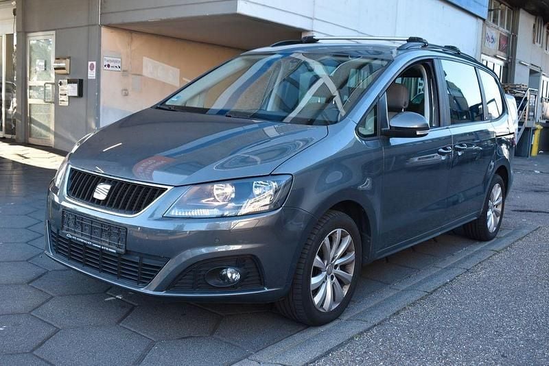 Gelb Gebraucht 2015 Seat Alhambra Van / Kleinbus | 12.499 € (Guter Preis) - Bild 1/4