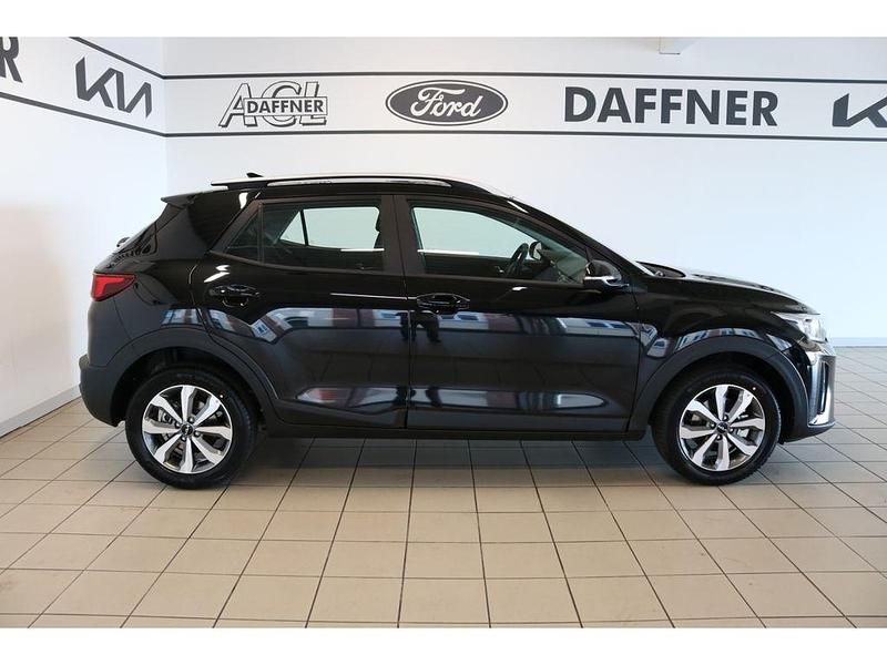 Gebraucht Kia Stonic Vision 101 PS (74 kW) 2024 (abp) aurora black pearl m SUV