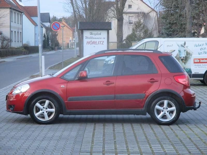 Gebraucht Suzuki SX4 Club 107 PS (78 kW) 2008 Rot SUV