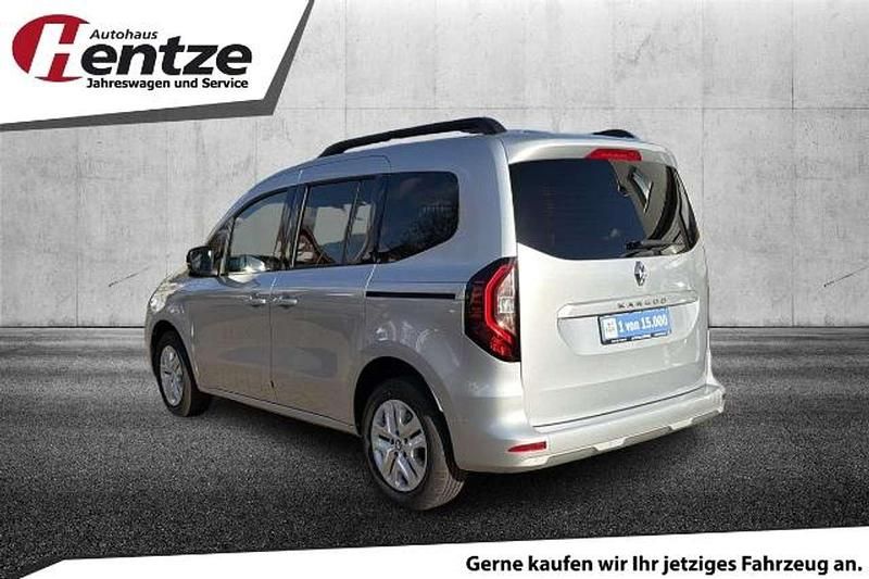 Neu Renault Kangoo 131 PS (96 kW) 2025 Silber Van / Kleinbus