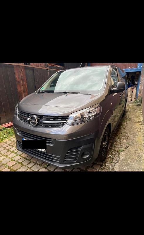 Grau Gebraucht 2021 Opel Vivaro Van / Kleinbus | 14.000 € (Superpreis) - Bild 1/4