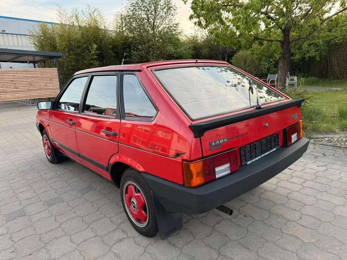 Second-hand Lada Samara 65 CP (47 kW) 1993 Roșu Hatchback