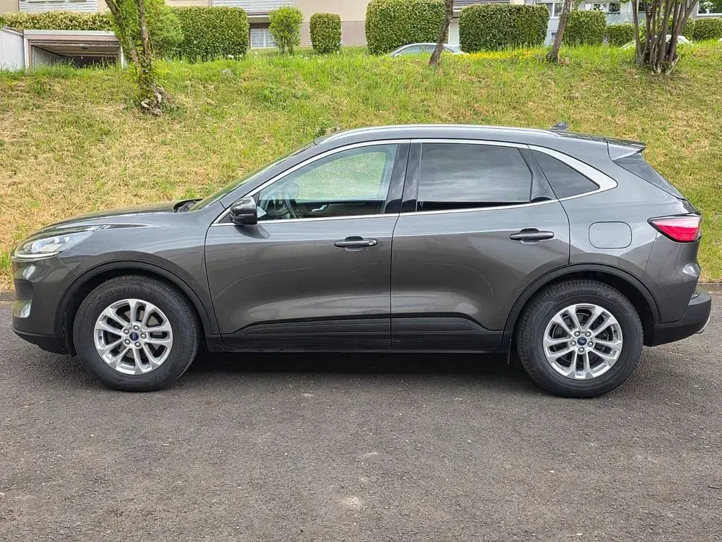 Usata Ford Kuga Titanium X 190 CV (139 kW) 2020 Grigio SUV