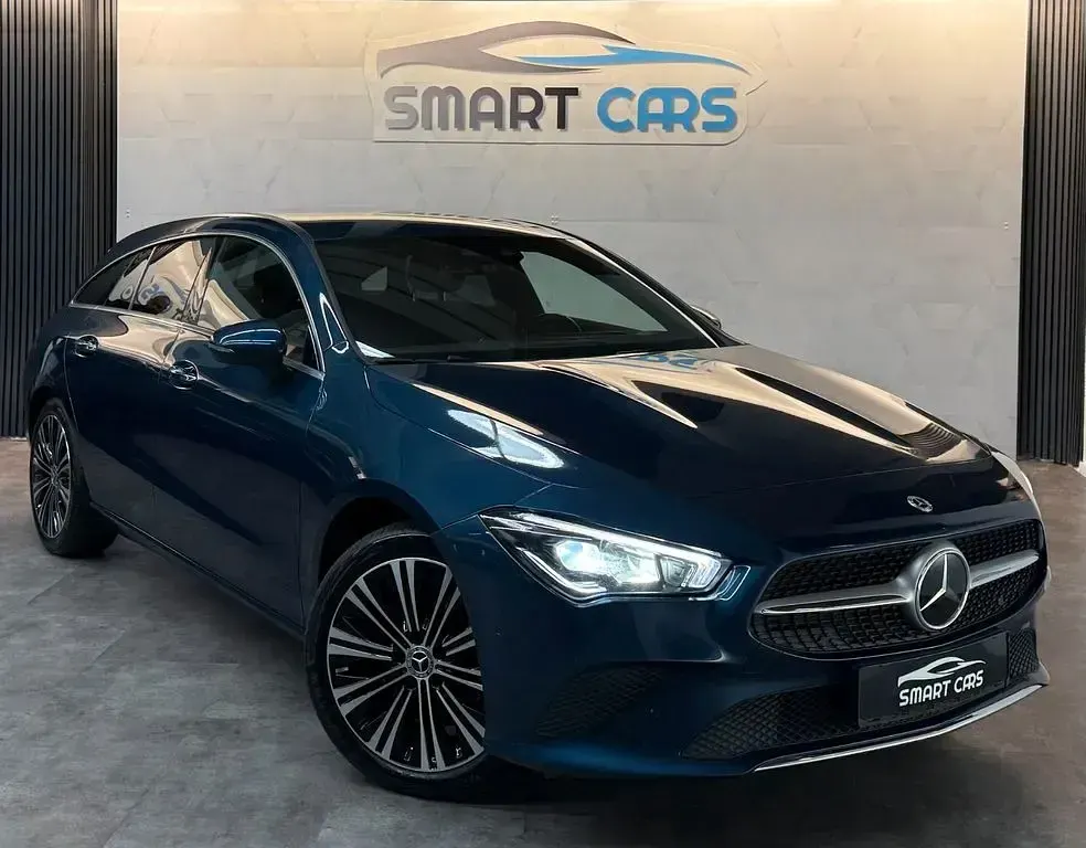 Gebraucht Mercedes CLA220 190 PS (139 kW) 2022 Blau Limousine