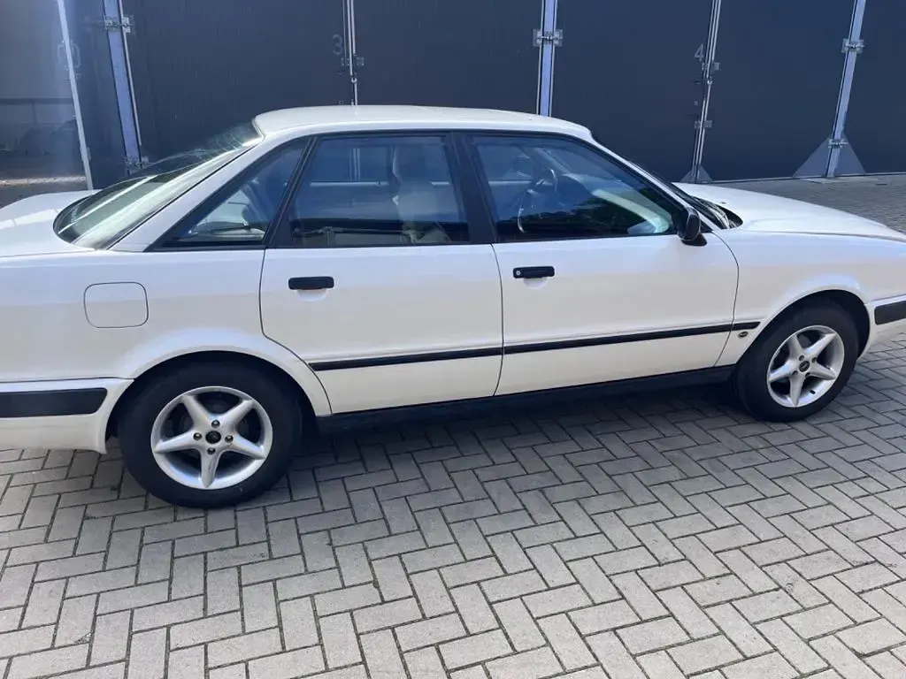 Occasion Audi 80 90 ch (66 kW) 1992 Blanc Berline
