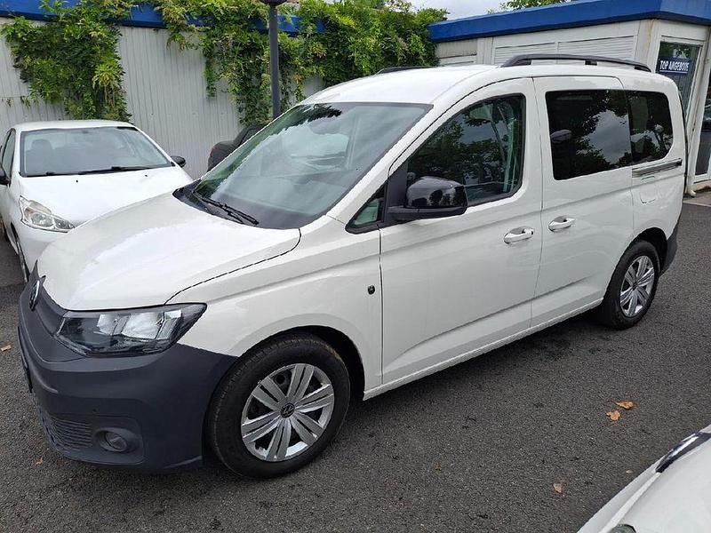 Candyweiß Gebraucht 2021 VW Caddy Van / Kleinbus | 23.949 € (Guter Preis) - Bild 1/4