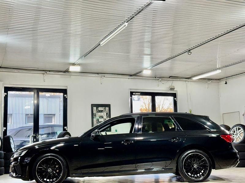 Gebraucht Audi A4 S-Line 204 PS (150 kW) 2022 Schwarz Kombi