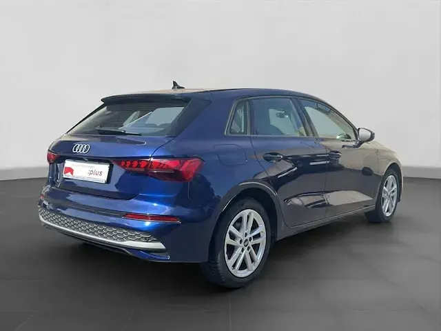 Gebraucht Audi A3 Sportback e-tron Advanced Plus 204 PS (150 kW) 2025 Navarrablau metallic Kleinwagen