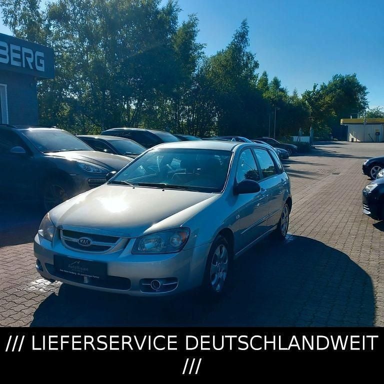 Gebraucht Kia Cerato LX 105 PS (77 kW) 2007 Silber Limousine