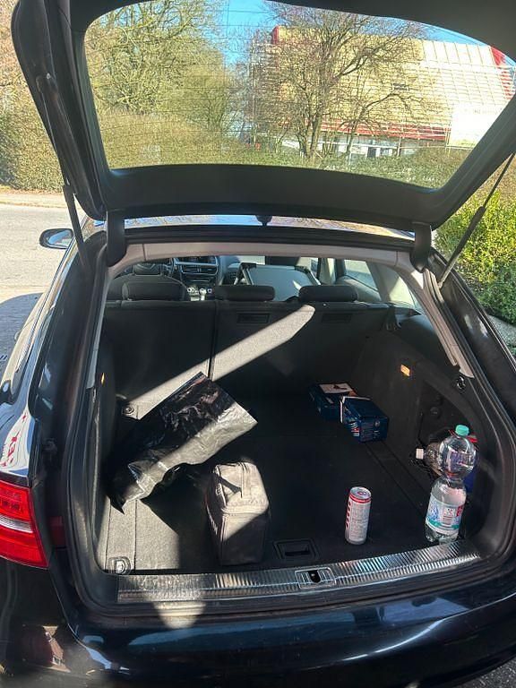 Gebraucht Audi A4 Attraction 150 PS (110 kW) 2013 Schwarz Kombi