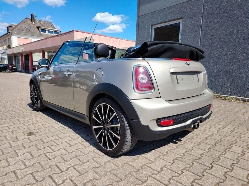 Gebraucht Mini Cooper S Cabriolet 184 PS (135 kW) 2011 Silber Cabrio
