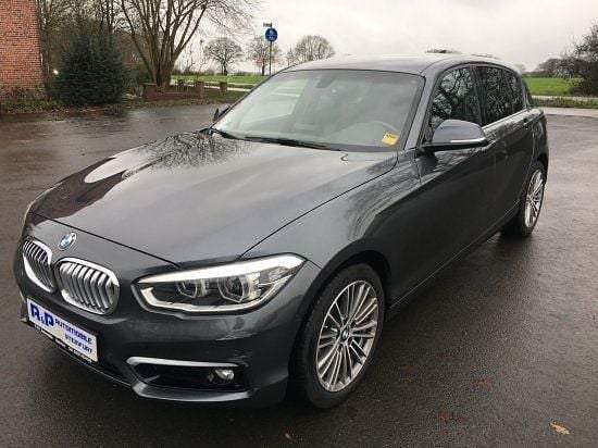 Grau Gebraucht 2017 BMW 118 Urban Line Kleinwagen | 15.500 € (Guter Preis) - Bild 1/4
