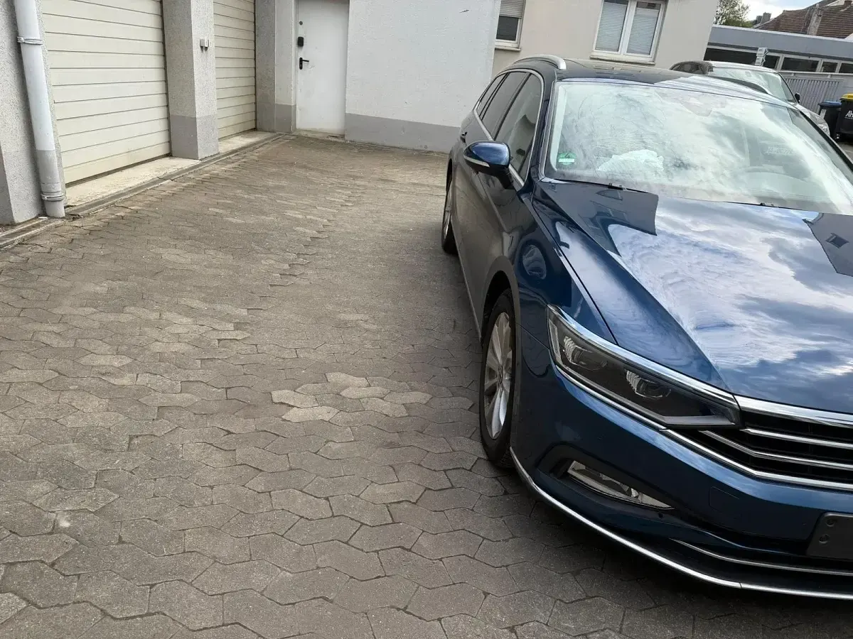 Gebraucht VW Passat Elegance 150 PS (110 kW) 2021 Blau Kombi