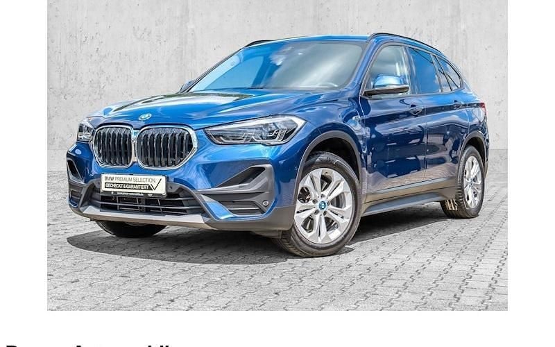 Blau Gebraucht 2022 BMW X1 Advantage SUV | 25.890 € (Fairer Preis) - Bild 1/4
