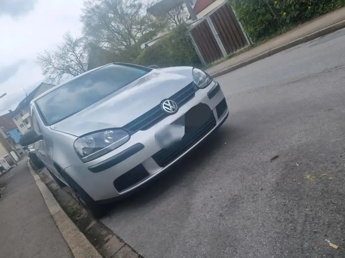 Gebraucht VW Golf V 75 PS (55 kW) 2005 Silber Kleinwagen