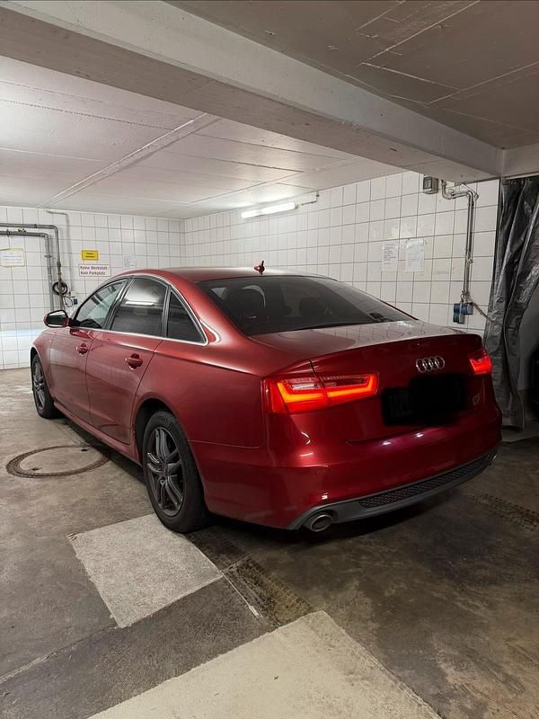 Gebraucht Audi A6 S-Line 245 PS (180 kW) 2014 Rot Limousine